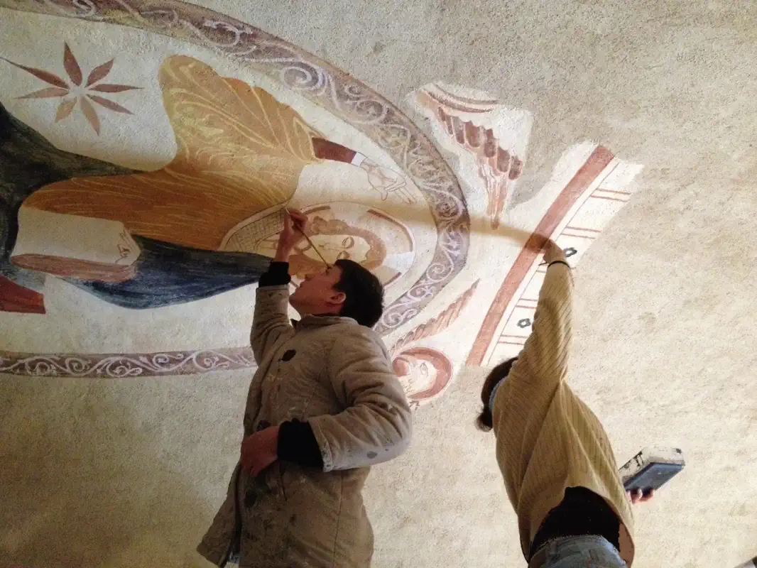 Abbaye Notre-Dame de Fontgombault Abbaye Notre-Dame de Fontgombault